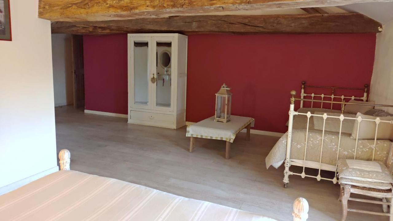 Bed and Breakfast Le Manoir De Gatines Tigne Екстер'єр фото