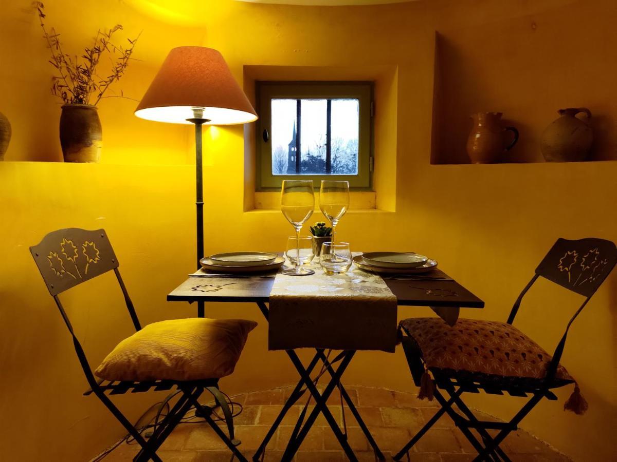 Bed and Breakfast Le Manoir De Gatines Tigne Екстер'єр фото