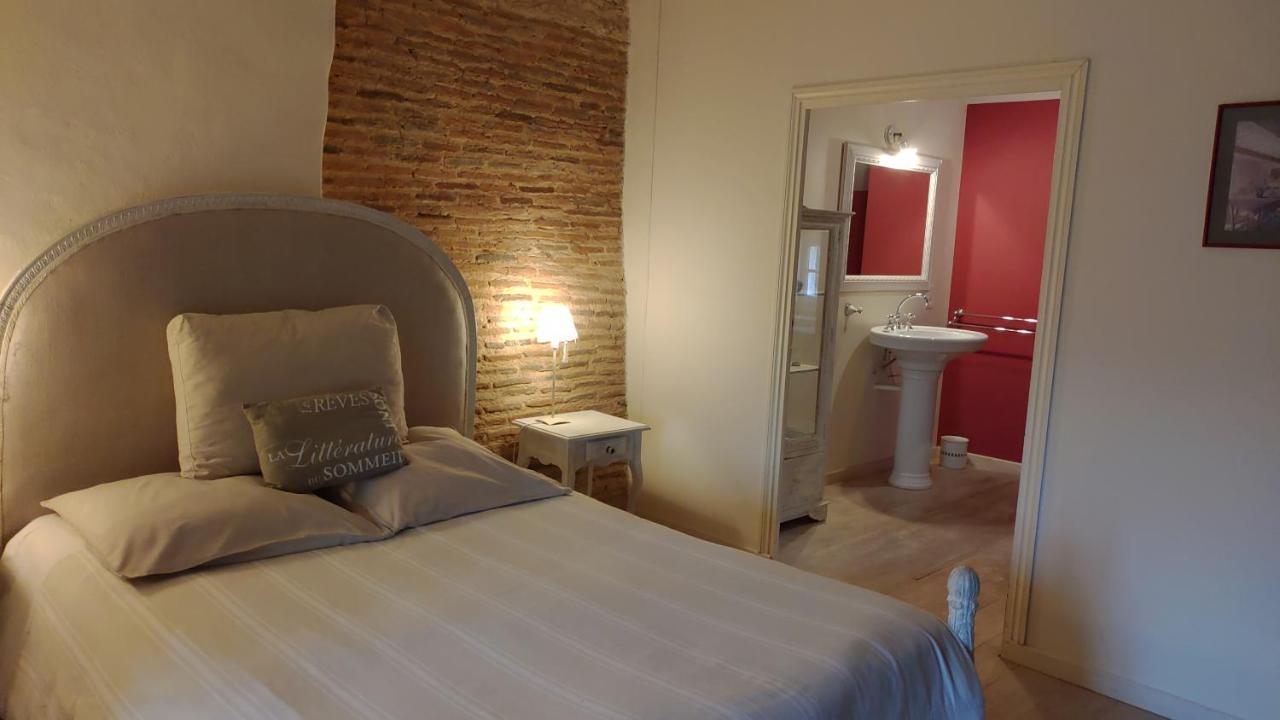 Bed and Breakfast Le Manoir De Gatines Tigne Екстер'єр фото