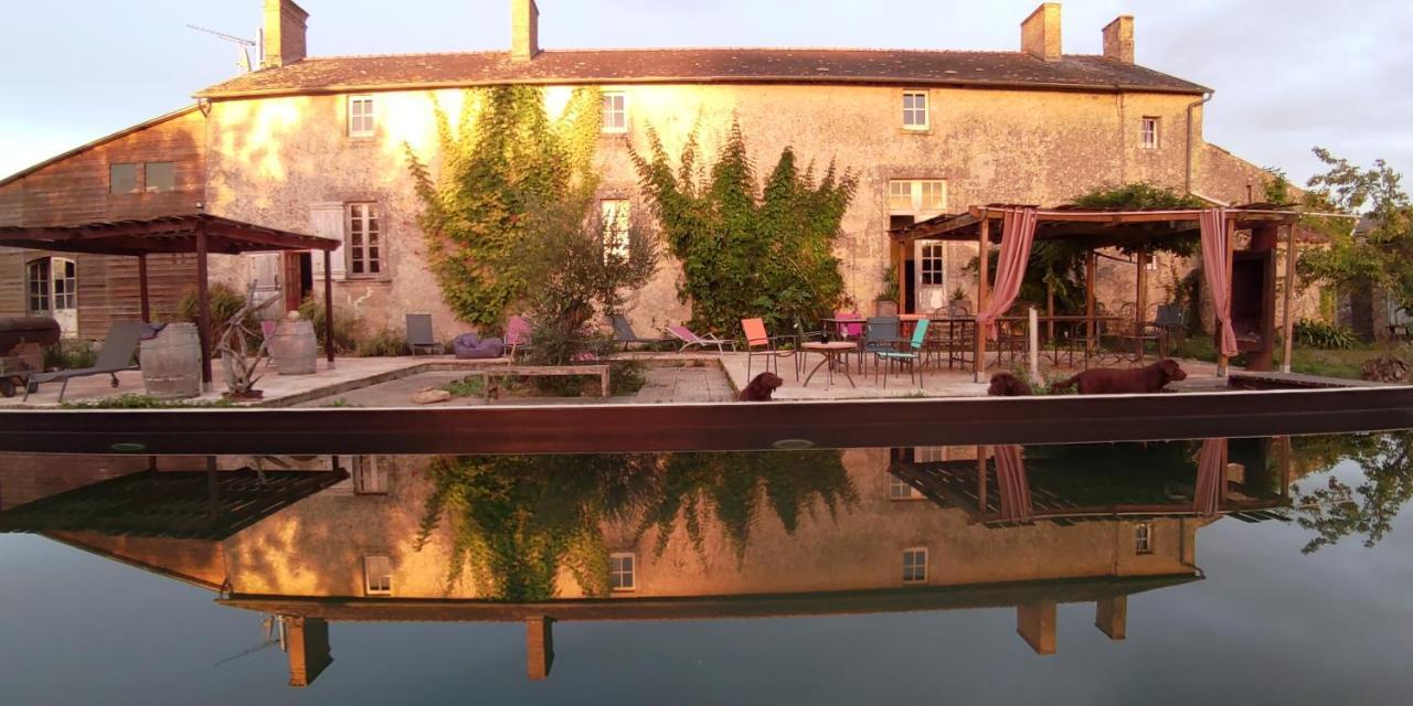 Bed and Breakfast Le Manoir De Gatines Tigne Екстер'єр фото