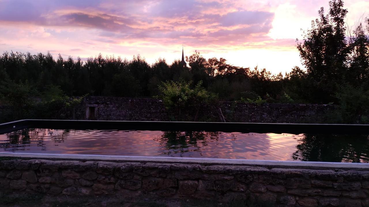 Bed and Breakfast Le Manoir De Gatines Tigne Екстер'єр фото