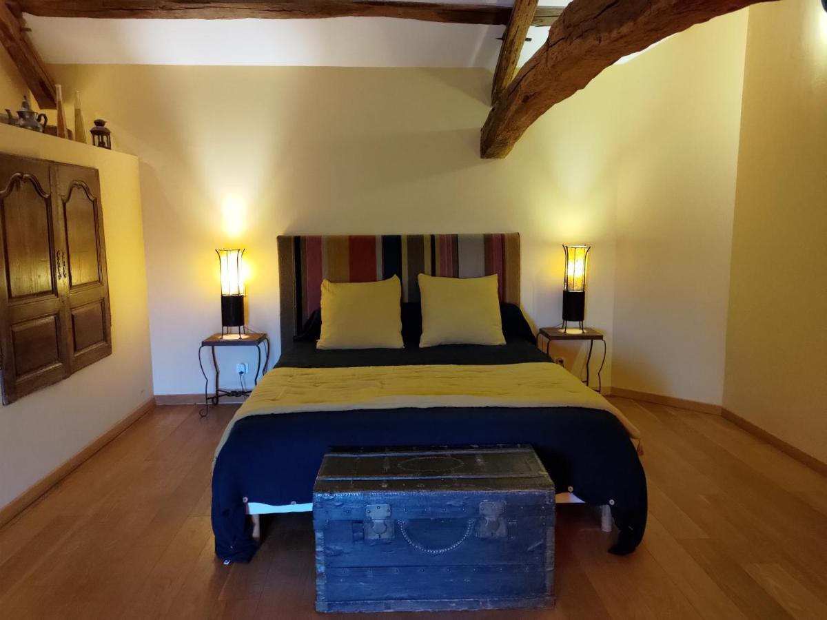 Bed and Breakfast Le Manoir De Gatines Tigne Екстер'єр фото